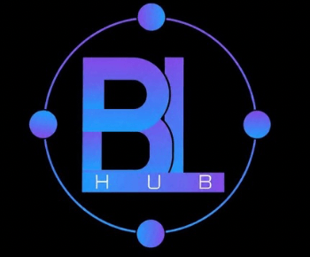 Foto da recepção/ambiente do HubBL com a identidade da marca (luz neon HUB BL).